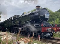 Great Western Railway locomotive heading for the Watercress Line 