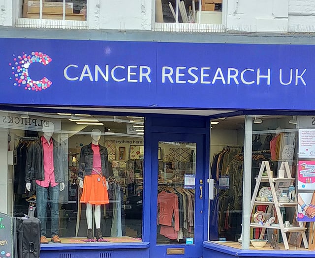 Roadworks blamed for Farnham charity shop decline