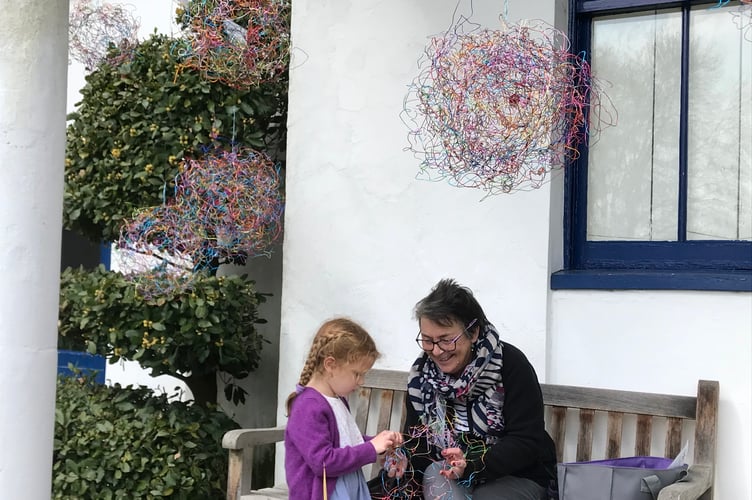 Bee mapping sculptures with Diana Burch at Haslemere Museum's Earth Day event