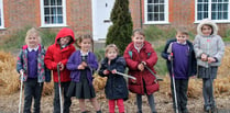 Andrews' Endowed CE Primary School pupils clear litter in Holybourne