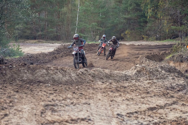 Photographer Matthew Emberson captured the action at last weekend's AMC Promotions event at Slab Common in Oakhanger