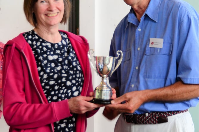 Ian Haussauer presents the Fuchsia Cup to Frances Town Jones