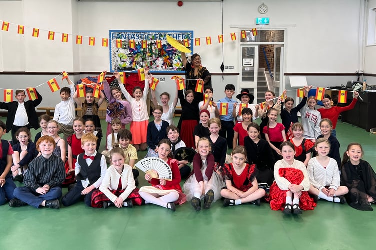 St Ives school celebrates all things international