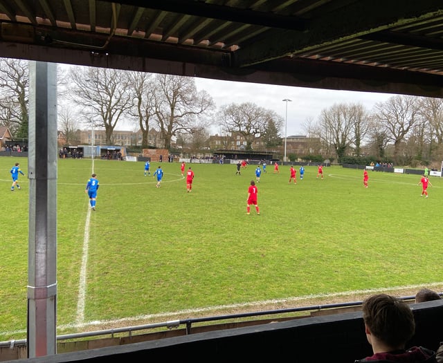 Ten-man Rams beat Pagham to keep play-off push on track